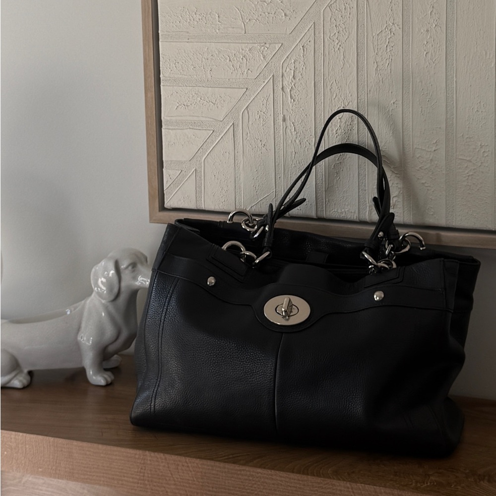 ‼️SOLD Coach Turnlock Black Leather Penelope Bag